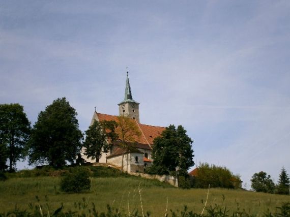 kostel Nanebevzetí Panny Marie, Nezamyslice