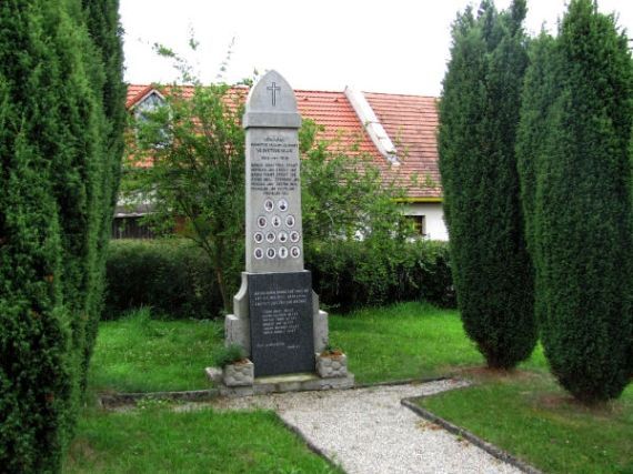 pomník padlých WWI i II, Rájov