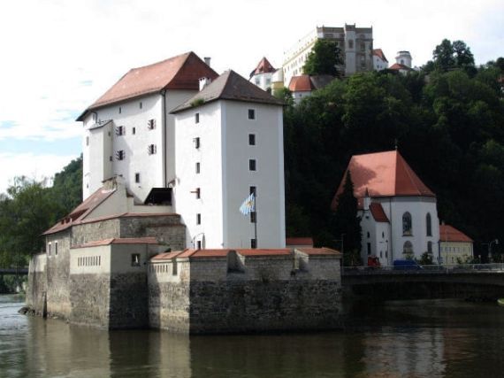 hrad Veste Niederhaus (D)
