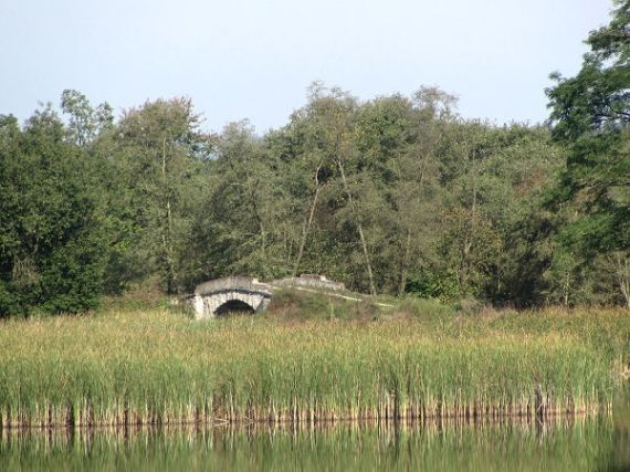 barokní most, Panský nezamyslický rybník