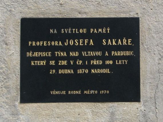 pamětní deska Josef Sakař