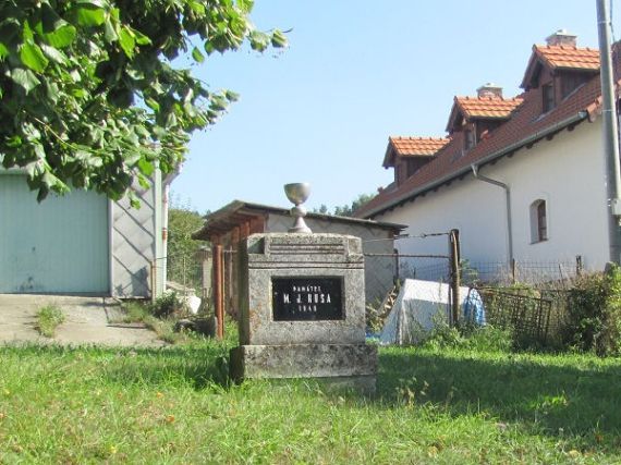 pomník mistra Jana Husa, Pařezov