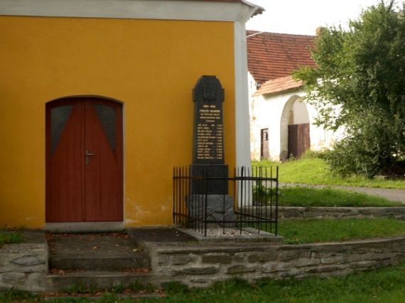 pomník padlých WWI, Černíč