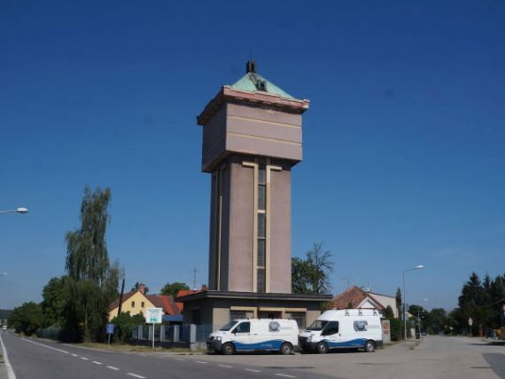 věžový vodojem Borovany
