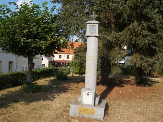 pomník padlých WWII, Staré Sedlo, Orlík nad Vltavou