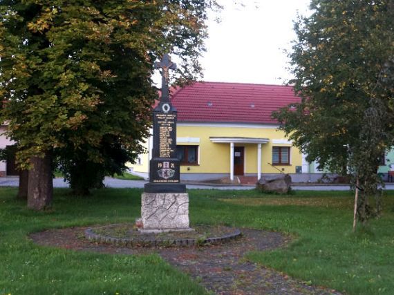 pomník padlých WWI, Mydlovary