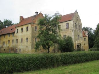 zámek (starý, tvrz) Libějovice