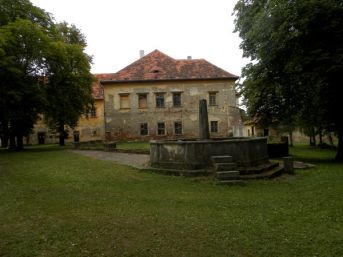 kašna klášter Chotěšov
