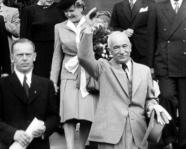 Beneš Edvard Dr.