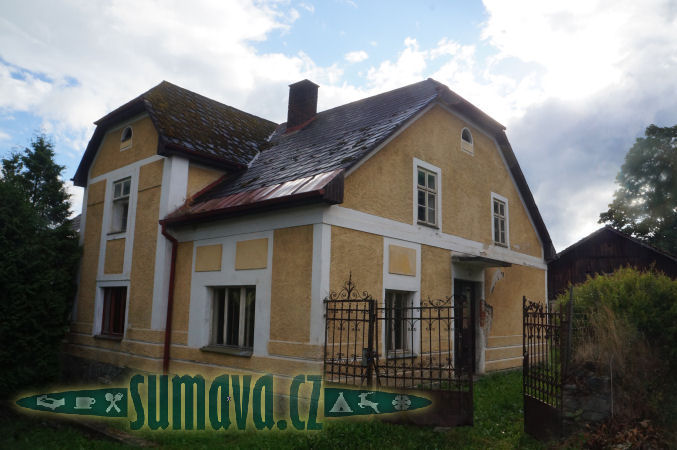 Červená