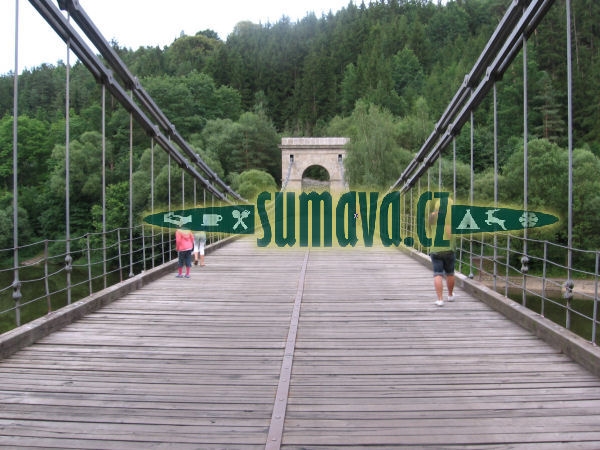 řetězový most Lužnice, Stádlec