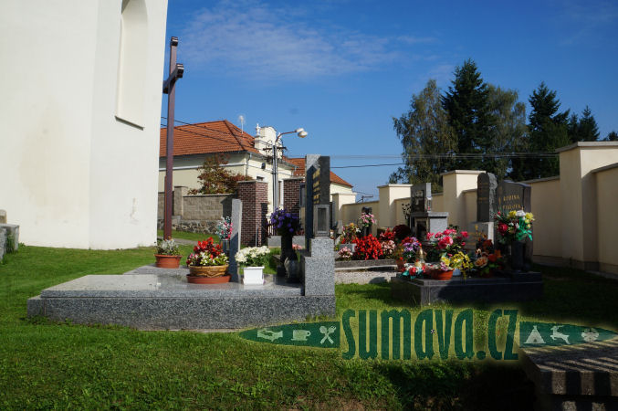 hřbitov Letiny