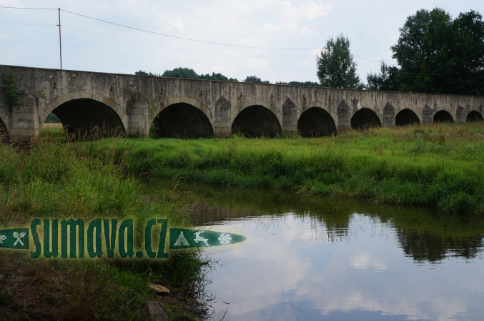 kamenný most Lužnice, Stará Hlína