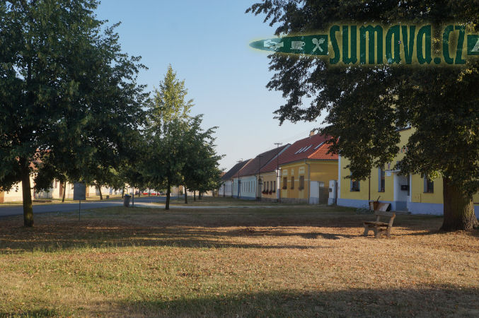 Kestřany
