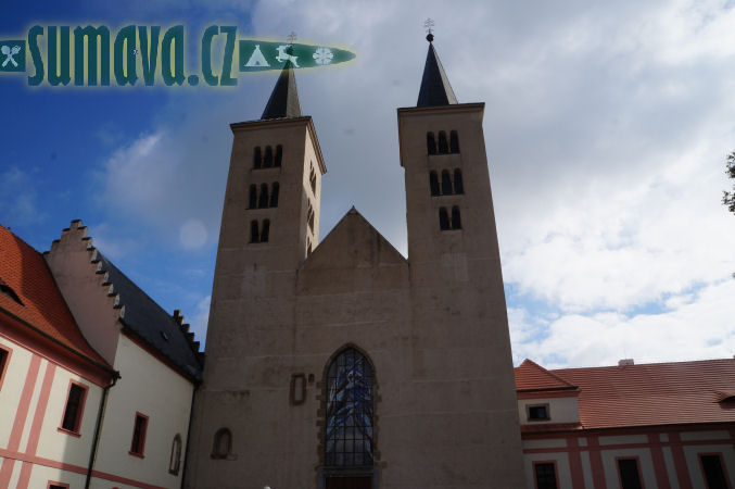 kostel Navštívení Panny Marie, Milevsko