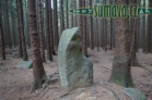 Měsíční menhir, Javorník