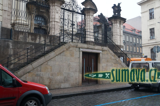Národní památník hrdinů Heydrichiády