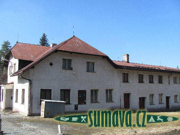 Skelná