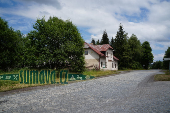 Skelná