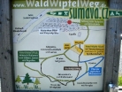 stezka po lávkách Wald-Wipfel-Weges (D)