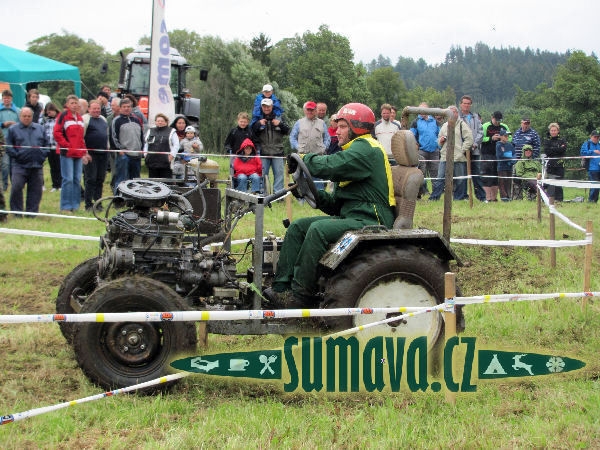 traktoriáda Mlázovy