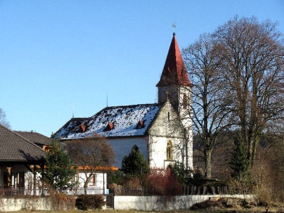 kostel Povýšení svatého Kříže, Chlistov