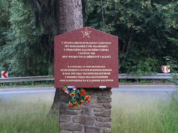 pomník padlých RA WWII, Výhledy