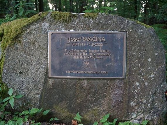 pomník Josefa Svačiny
