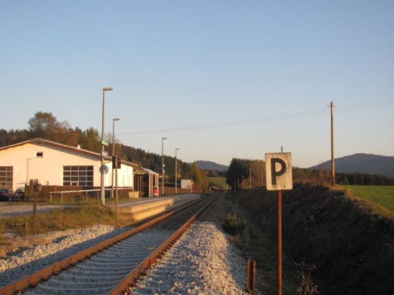 vlaková zastávka Außenried (D)