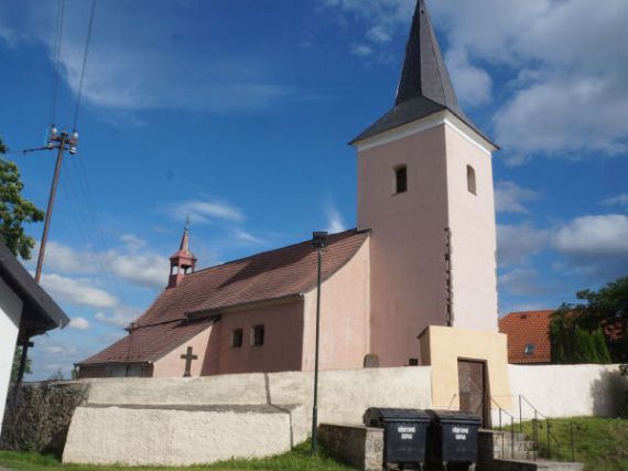 kostel sv. Mikuláše, Lažiště