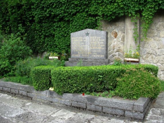 hrob vojáků Rudé armády, lesní hřbitov Písek