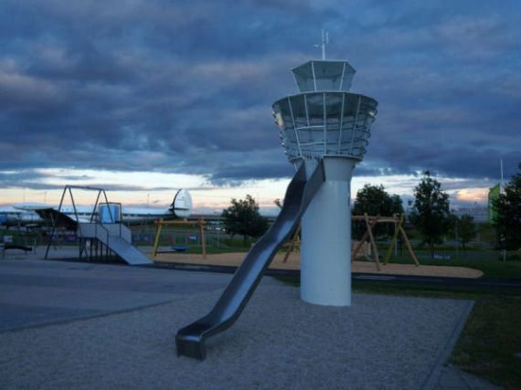 dětské hřiště letiště Franze Josefa Strauße, Mnichov (D)