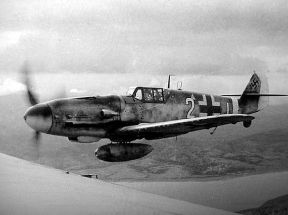 zřícení Messerschmitt Bf 109G-6, bílá 10