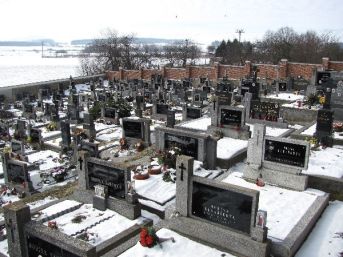 hřbitov Malý Bor