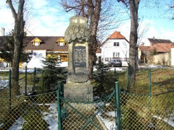 pomník padlých WWI, Hoštice u Volyně