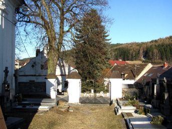 hřbitov Kolinec