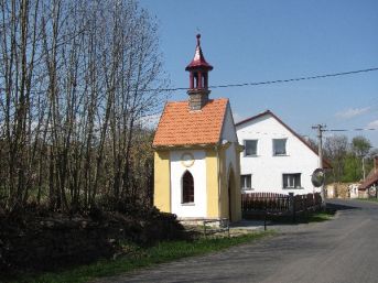 kaple Lovčice