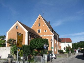 fara Deggendorf (D)