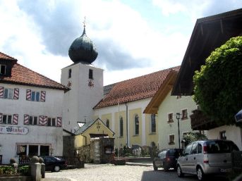 kostel sv. Ulricha, Lam (D)