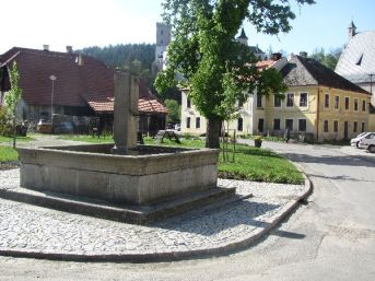 kašna Rožmberk nad Vltavou