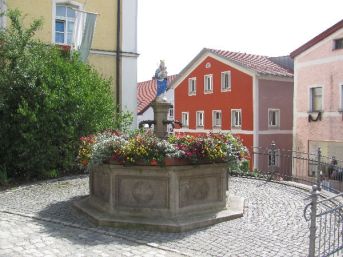 horní kašna Fürth im Wald (D)