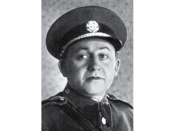 Kněz Karel