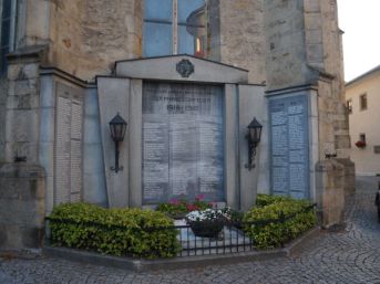 pomník padlých WWI i II, Bad Leonfelden (A)