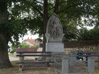 pomník padlých WWI, Vojníkov