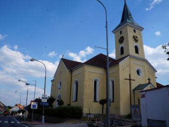 kostel sv. Václava, Lišov