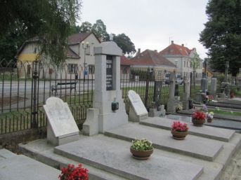 hrob vojáků Rudé armády, hřbitov Nová Bystřice