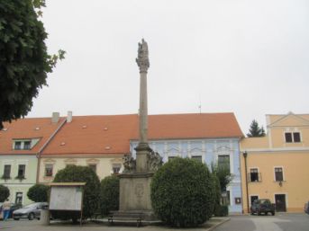 morový sloup, Sousoší Nejsvětější Trojice, Nová Bystřice