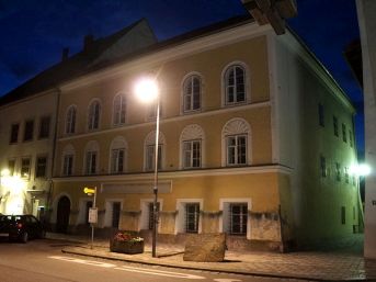 rodný dům Adolfa Hitlera, Braunau am Inn (A)