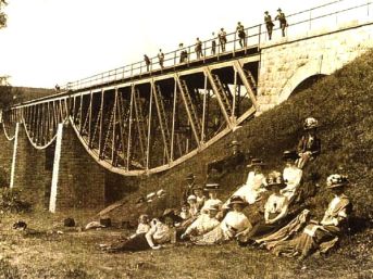 železniční most Hracholusky, Pňovany