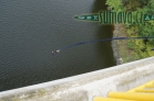 bungee jumping ze Zvíkovského mostu
